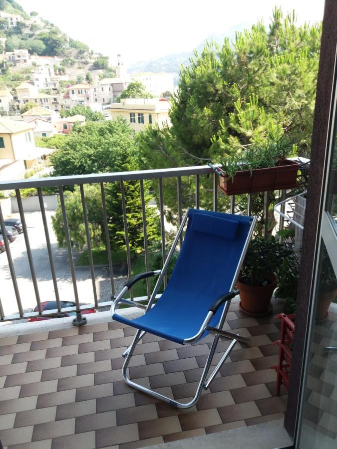 Appartamento Riviera Trilocale Wifi E Parcheggio Privato 벤티밀리아 외부 사진